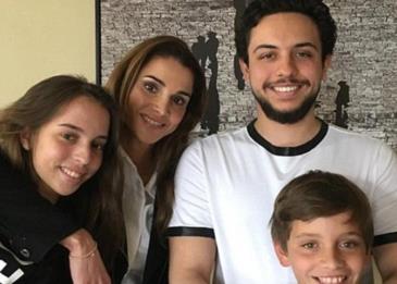بالفيديو: إفطار العائلة المالكة بالأردن
